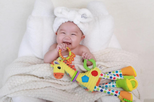 开封六个月宝宝突然发烧 开封六个月宝宝突然发烧